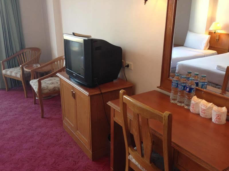 Hatyai Merridian Hotel Hat Yai Bagian luar foto